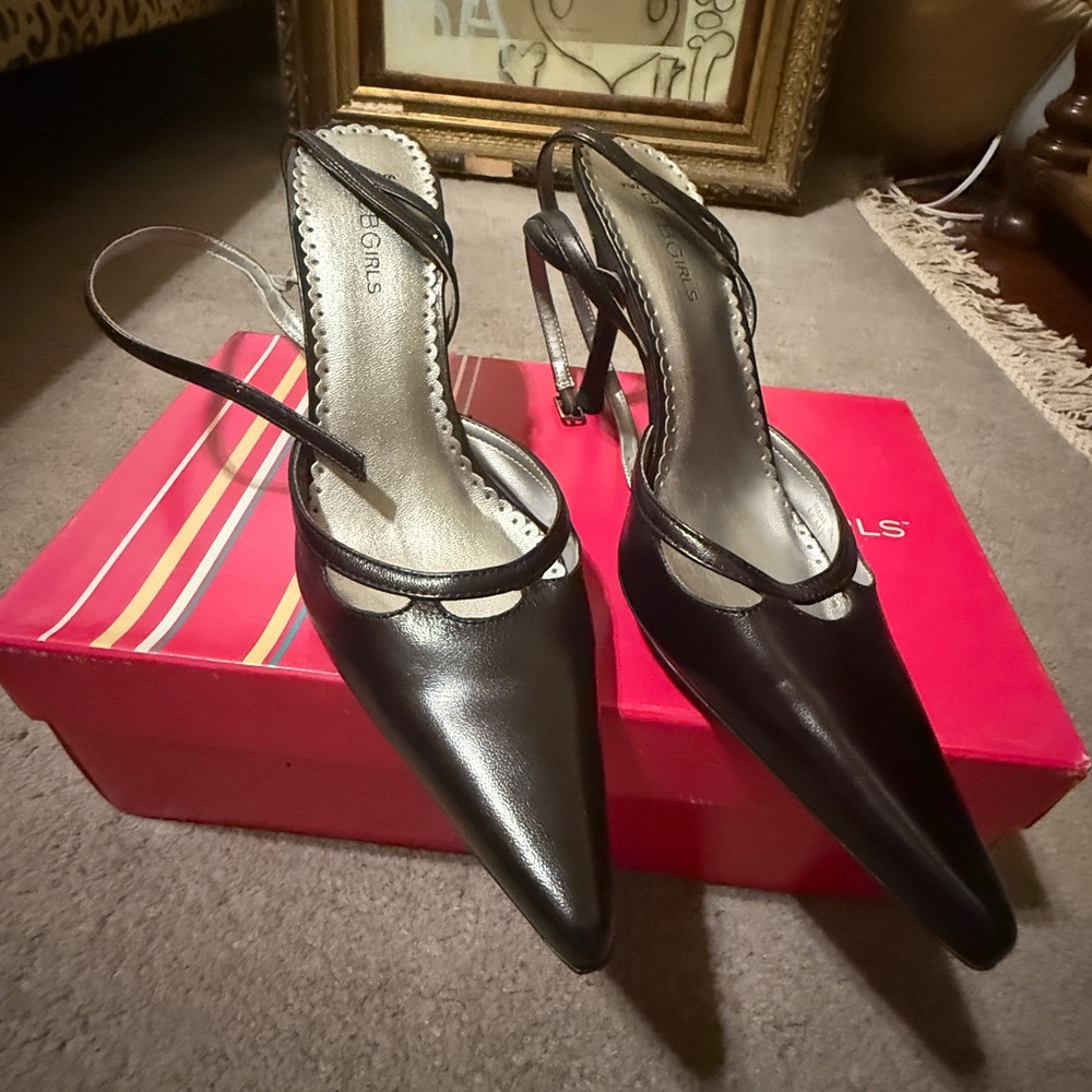 BCBG Black Pointed Slingback Heels Leather EU 36.5 US 6.5